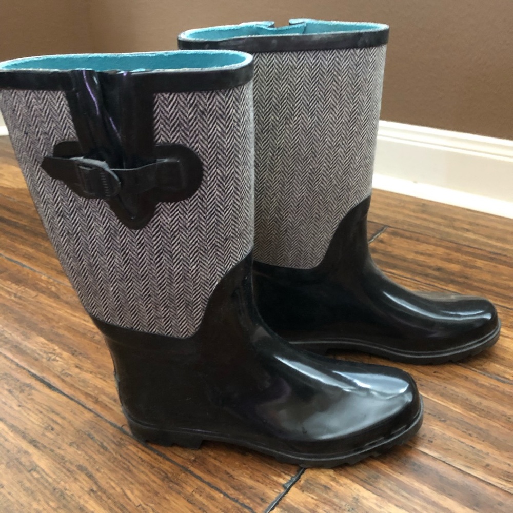Austin Trading Co Tall Rain Boots - Picture 4 of 6